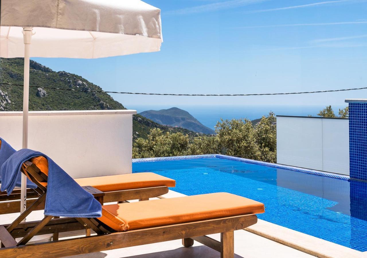 Villa 1 Sleeps 2 Honeymoon Isolated Infinity-Villa Orkide Uzumlu  Εξωτερικό φωτογραφία
